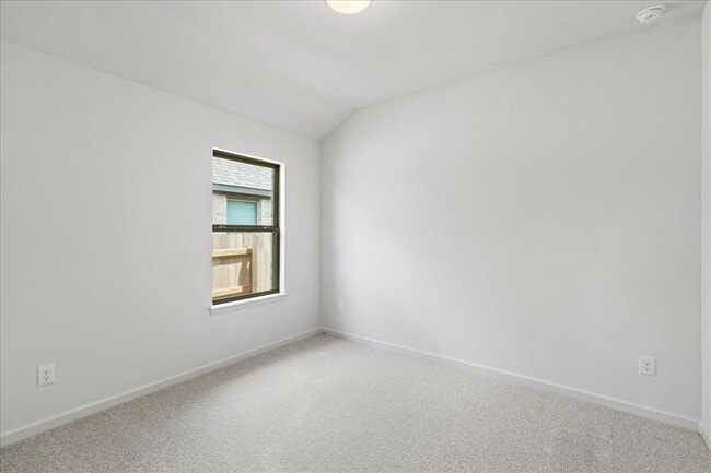 Building Photo - 154 Blackborrow Dr