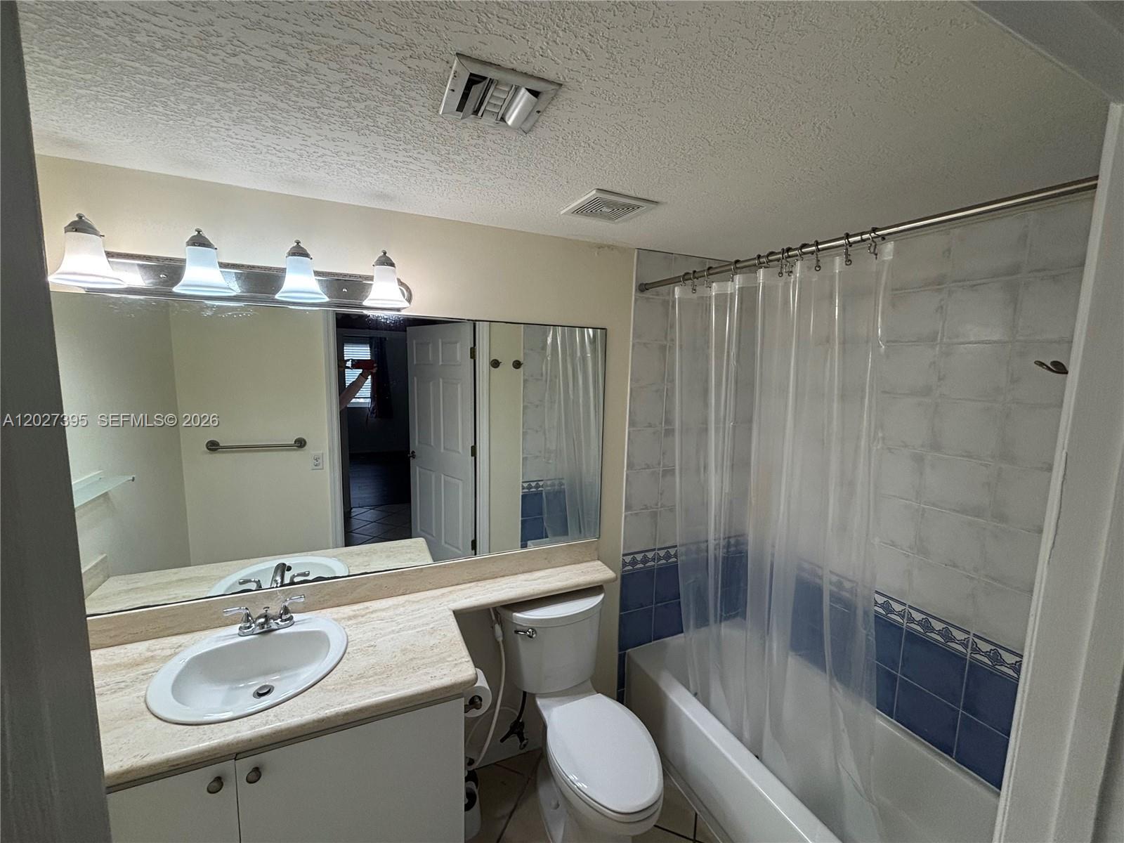Building Photo - 3500 Coral Way
