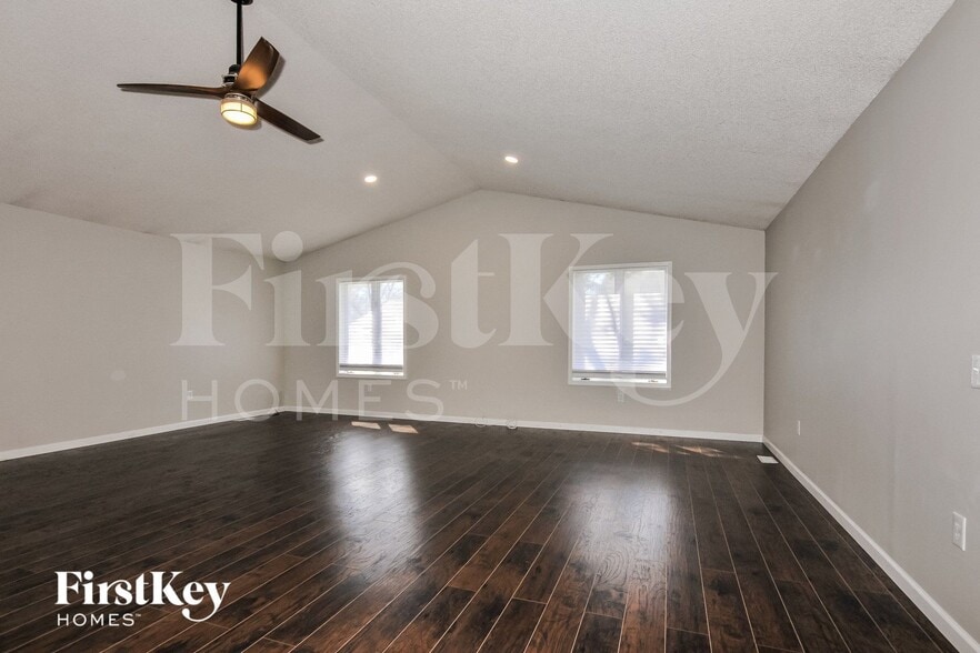 Building Photo - 1218 Brookstone Terrace