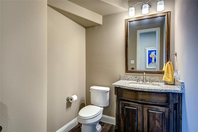 Building Photo - 4194 Ravenbank Dr