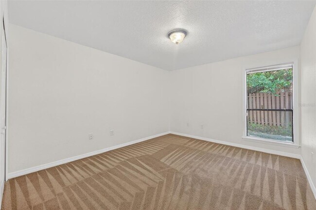 Building Photo - 625 Trinidad Ct