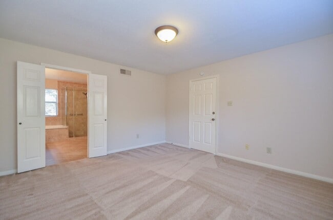 Building Photo - 2926 Williams Grant