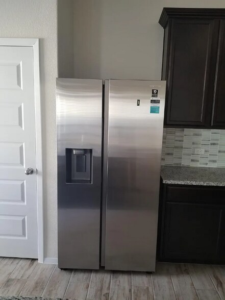 Building Photo - 2800 Joe Dimaggio Blvd