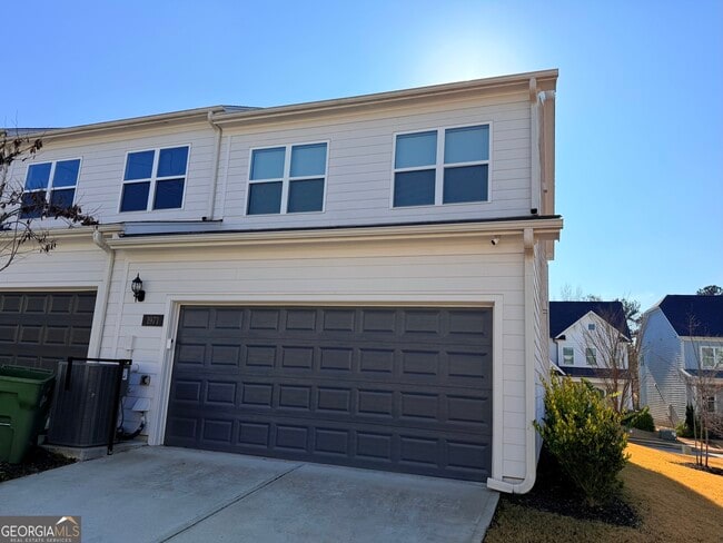 Building Photo - 1971 Drew Dr