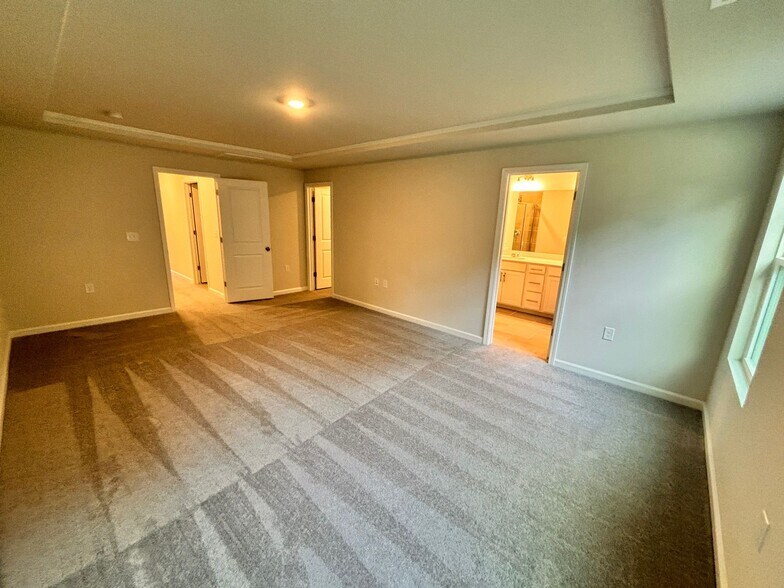 Building Photo - 1502 Foal Run Trl