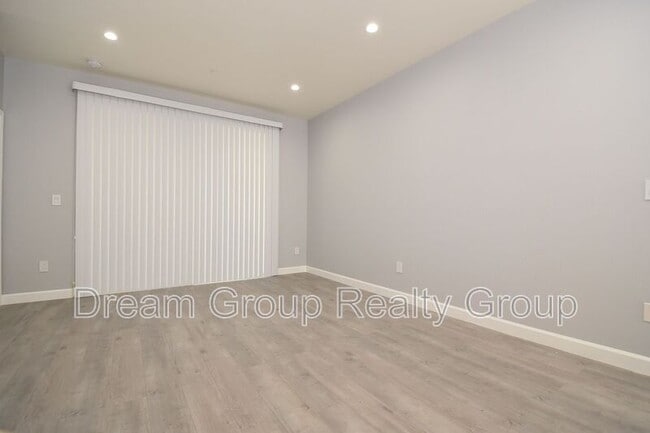 Building Photo - 7155 S Durango Dr