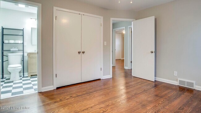 Building Photo - 3608 Hanover Rd