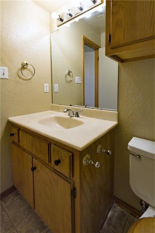 Building Photo - 1000 Rambling Oaks Dr