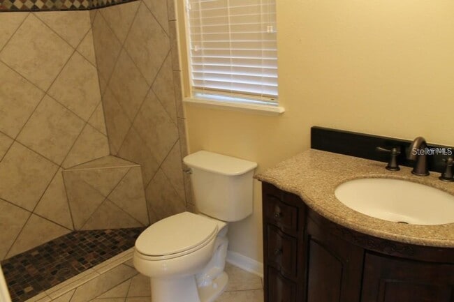 Building Photo - 17802 Jefferson St