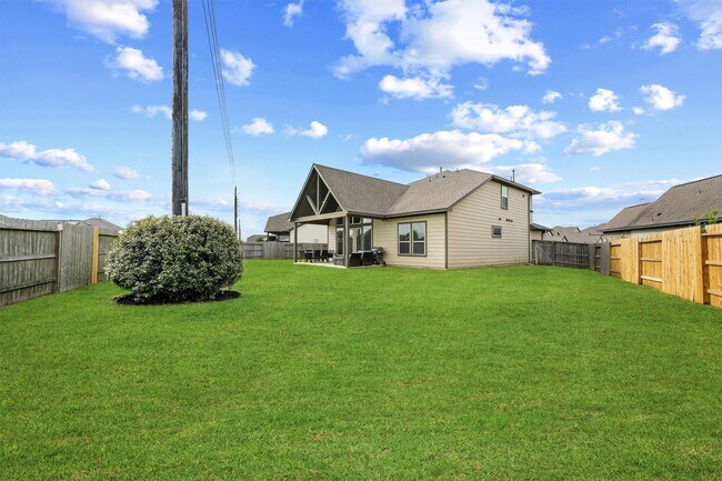 Building Photo - 1802 Mamie Springs Ct