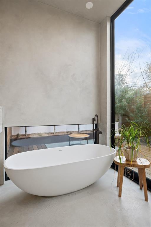 Building Photo - 910 W Johanna St