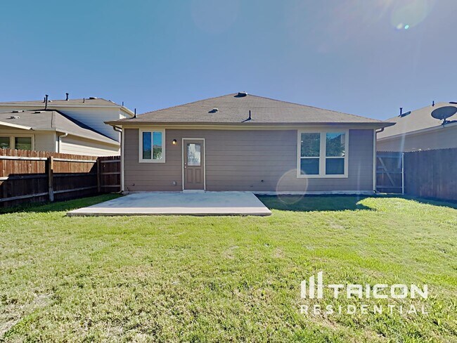 Building Photo - 1708 Cliffbrake Wy