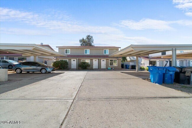 Primary Photo - 6165 E Glencove St