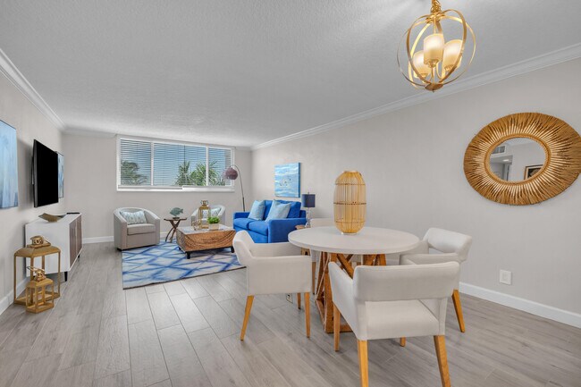 Building Photo - 601 N Ocean Blvd