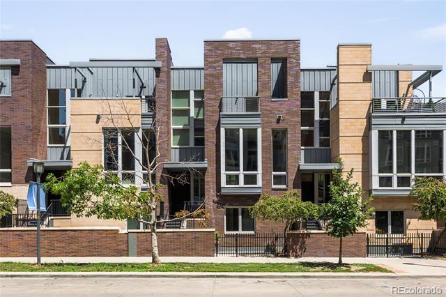 Primary Photo - 2133 18th St