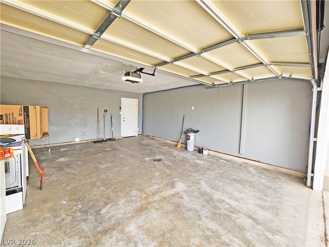 Building Photo - 5409 Mountain View Dr