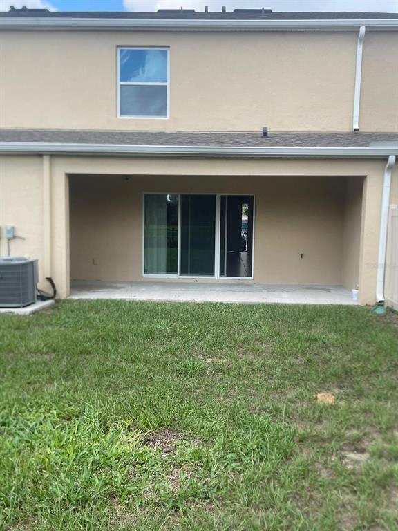 Building Photo - 9004 Wildflower Ln