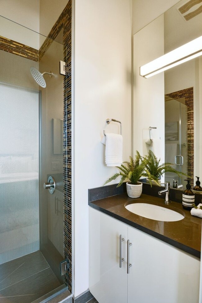 Building Photo - SF Shipyard - 3 BR, 2.5 BA Townhouse 1,437 Sq. Ft. - 3D Virtual Tour, 2-Car Garage