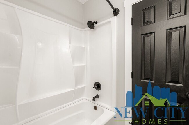 Building Photo - WAIVED $100 ADMIN FEE CALL TODAY!  Newly U...