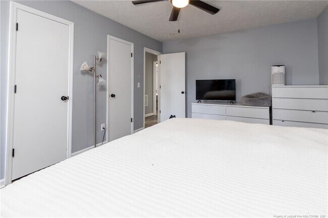 Building Photo - 677 Prestige Blvd