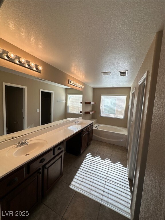 Building Photo - 8112 Cathedral Range Ct