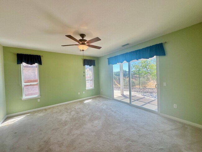 Building Photo - 2653 Traditions Loop