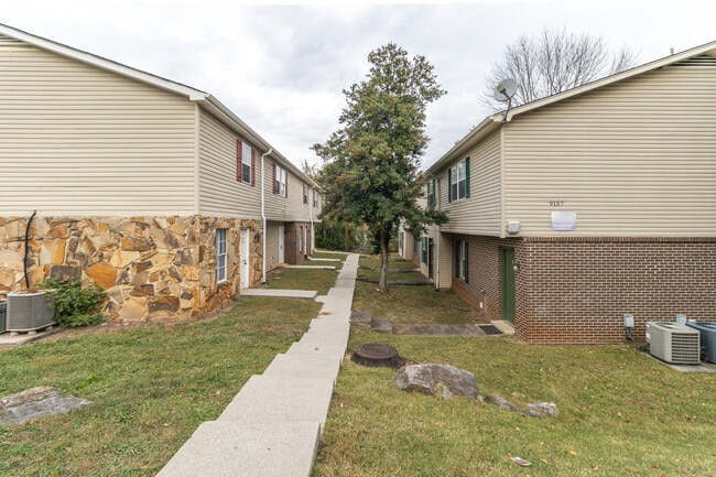 Building Photo - 9157 Cedarpark Ln NW