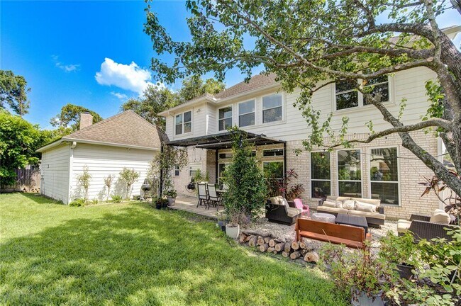 Building Photo - 5222 Summer Snow Dr