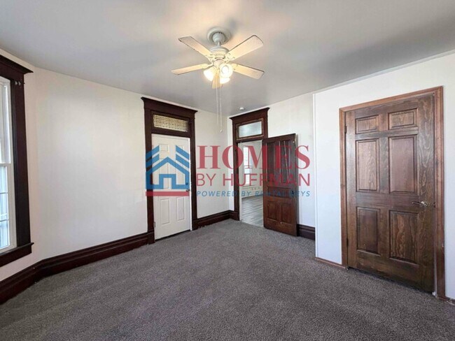 Building Photo - Three Bedroom House | Now Available