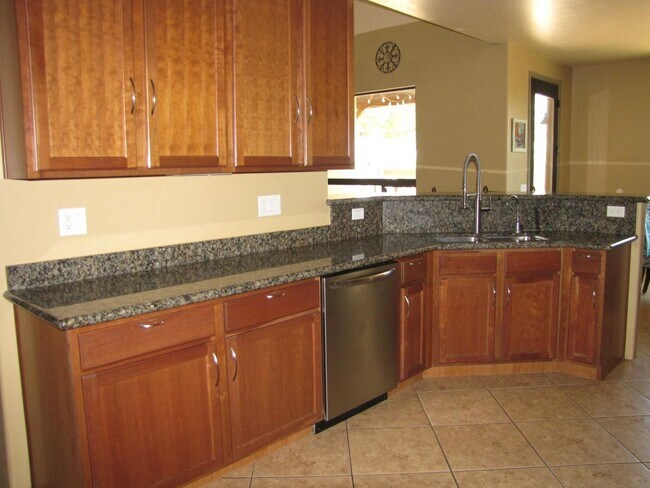 Building Photo - COMING SOON!!! Located in Vail Az  on a premium elevated lot!!