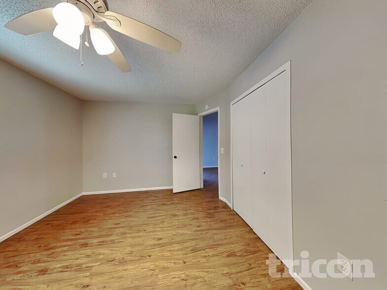 Building Photo - 3215 Timberline Rd