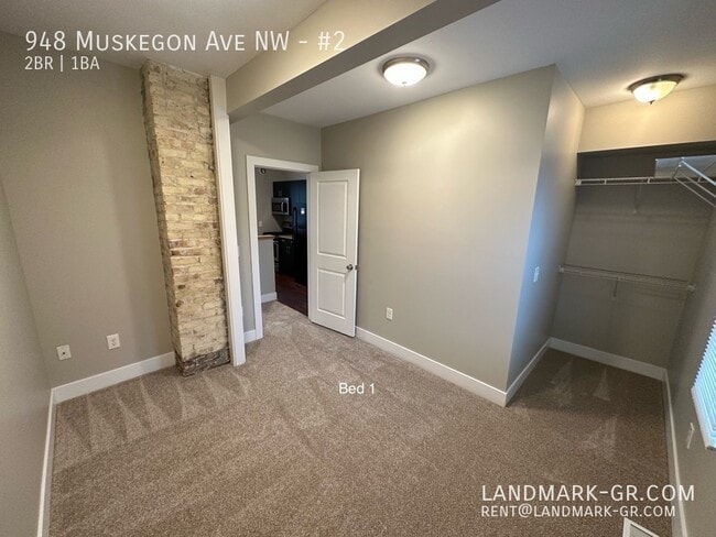 Building Photo - 948 Muskegon Ave NW