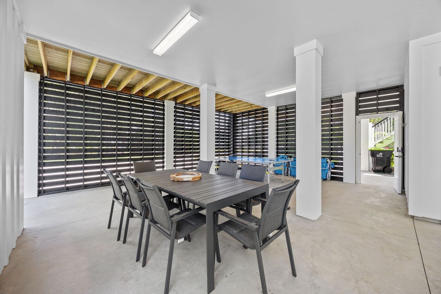 Building Photo - 110 N Boyle Dr