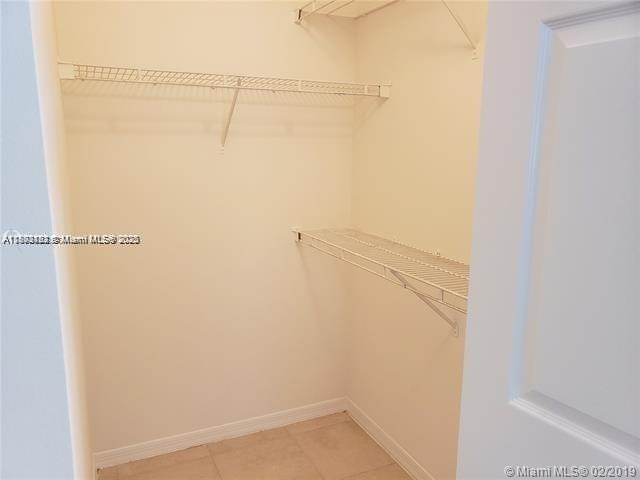 Building Photo - 777 SW 111th Way