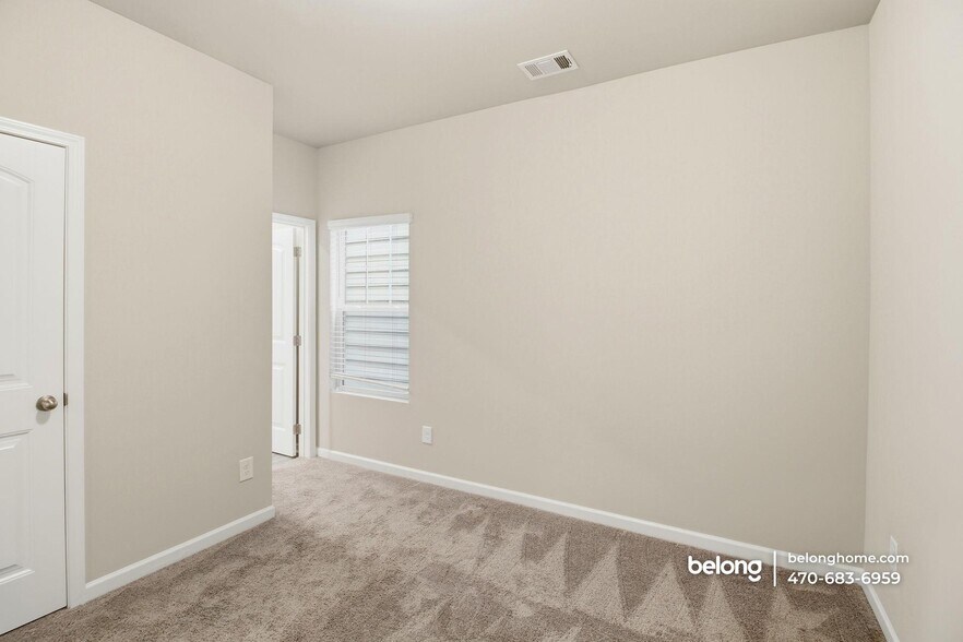 Building Photo - 2106 Irvin Ct