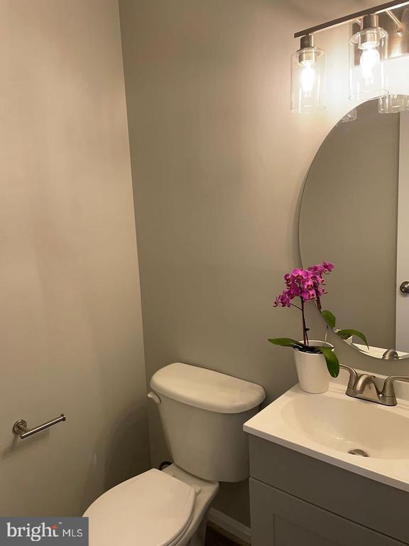 Building Photo - 108 Hunter Run Rd