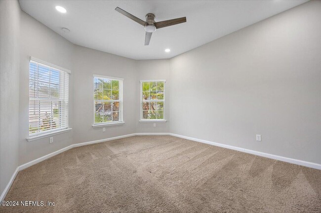 Building Photo - 9802 Kevin Rd