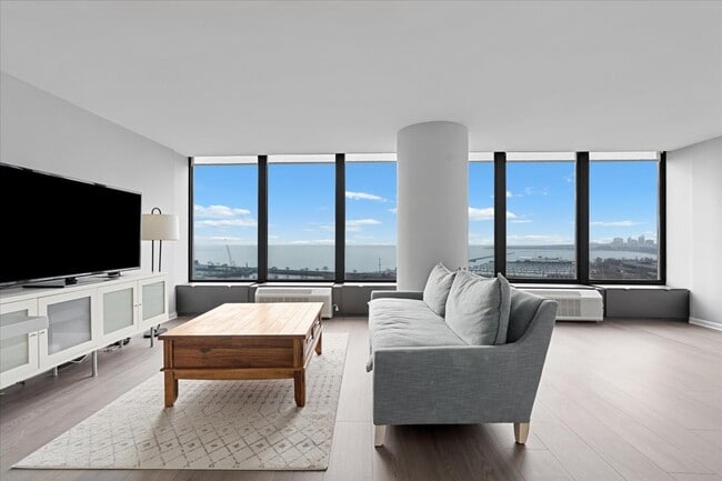 Building Photo - 505 N Lake Shore Dr