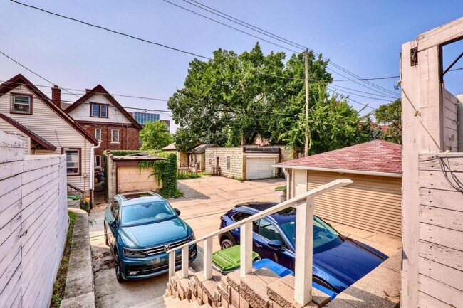 Building Photo - Beautiful Updated 3-Bedroom Colonial – Prime East Side Location