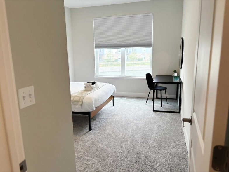 Building Photo - 28379 Torch Pkwy