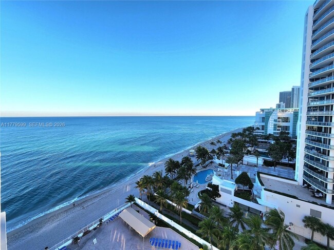 Building Photo - 3505 S Ocean Dr