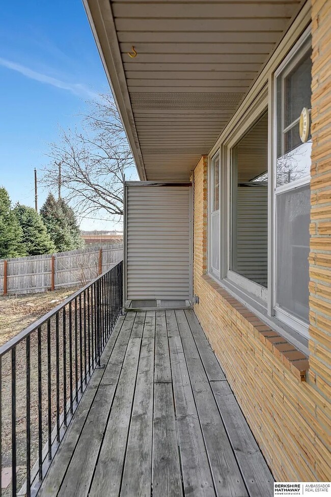 Building Photo - 4620 Van Dorn St