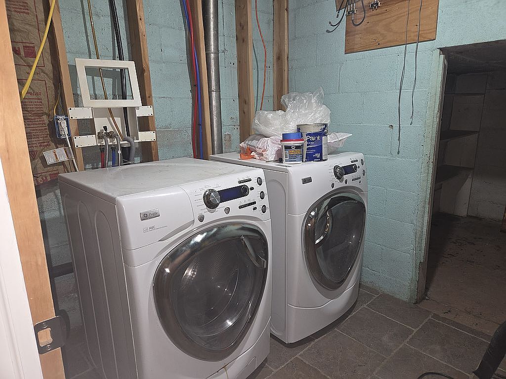 Building Photo - 366 Washington Ave