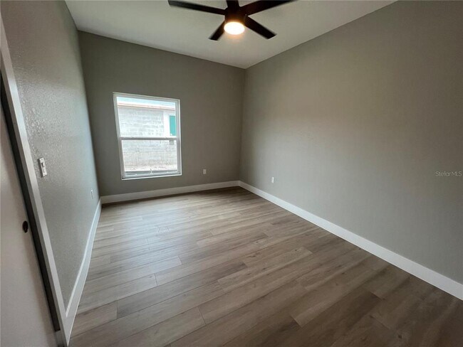 Building Photo - 12128 Henley Ave