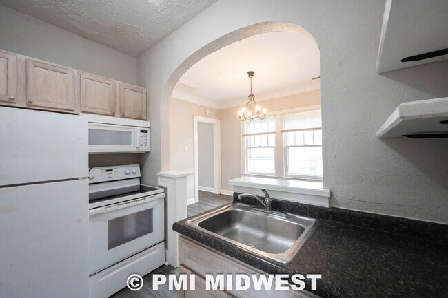 Building Photo - 3507 N Pennsylvania St