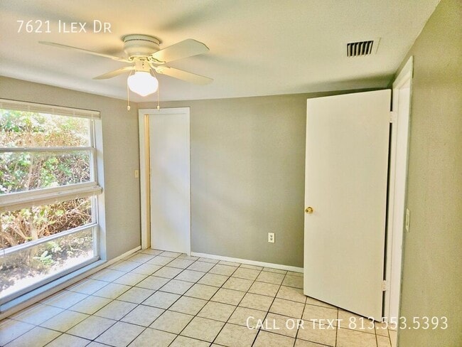 Building Photo - 7621 Ilex Dr