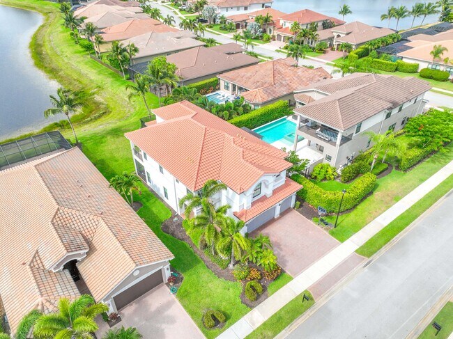Building Photo - 2875 Cinnamon Bay Cir