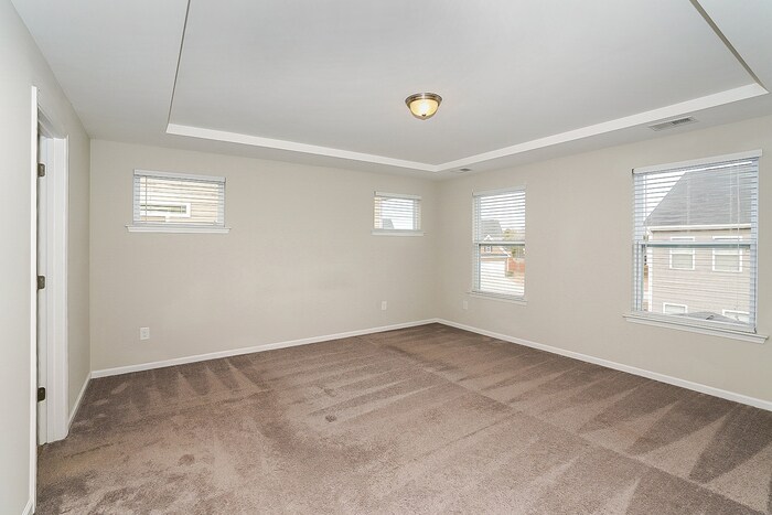 Building Photo - 142 Jeremiah Rd