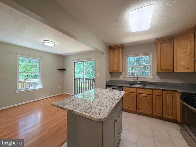 Building Photo - 19533 Fetlock Dr