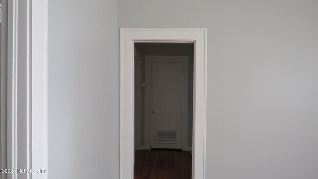 Building Photo - 1935 San Marco Blvd